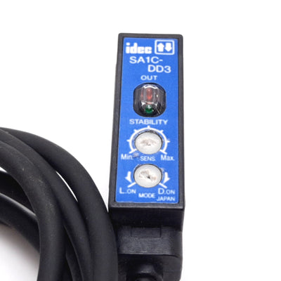 Used Idec SA1C-DD3 Photoelectric Sensor, Diffuse-Reflex, 60cm, 12-24VDC, PNP/NPN Out