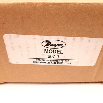 New Dwyer 607-9 Differential Pressure Transmitter, Range: 0-25"w.c., 13-36VDC
