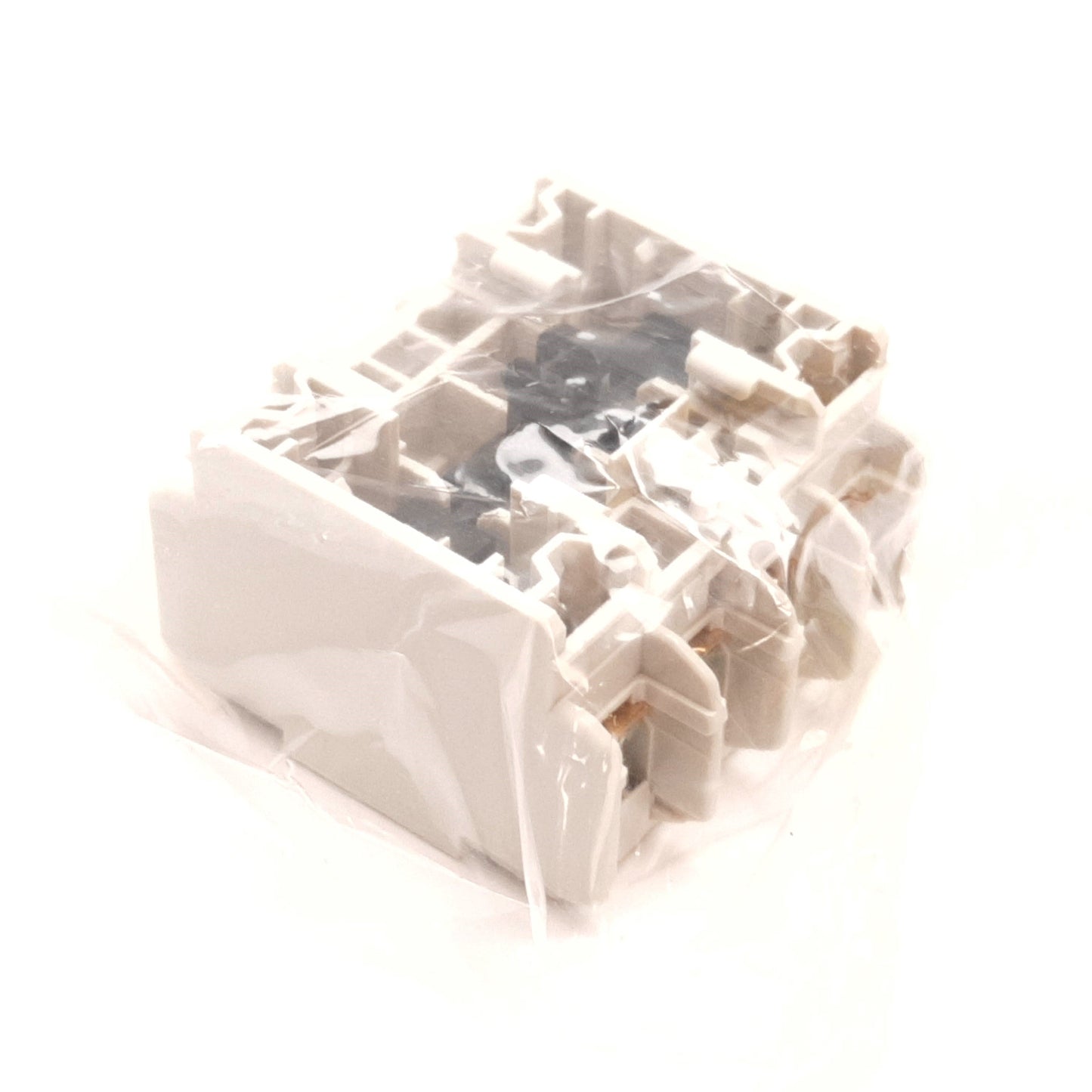 New Fuji SZ-A22/T Auxiliary Contact Block, 4-Pole, 2x N/O 2x N/C, 600VAC 10A