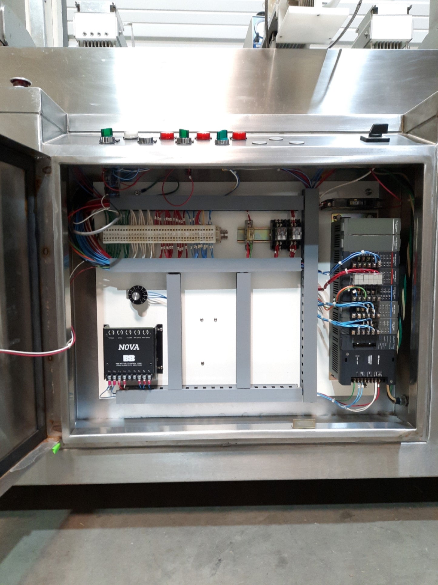 Used Dynatech Laboratories Multidrop Microplate Dispenser, 96-Well, 80PSI, 120VAC