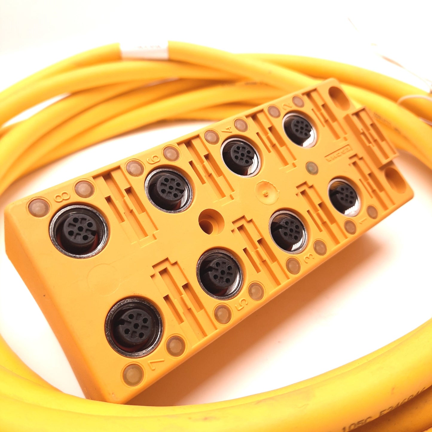 New Turck VB 80.5-P7X17-5 8 Port Junction Box w/Cable 10-30VDC 3A