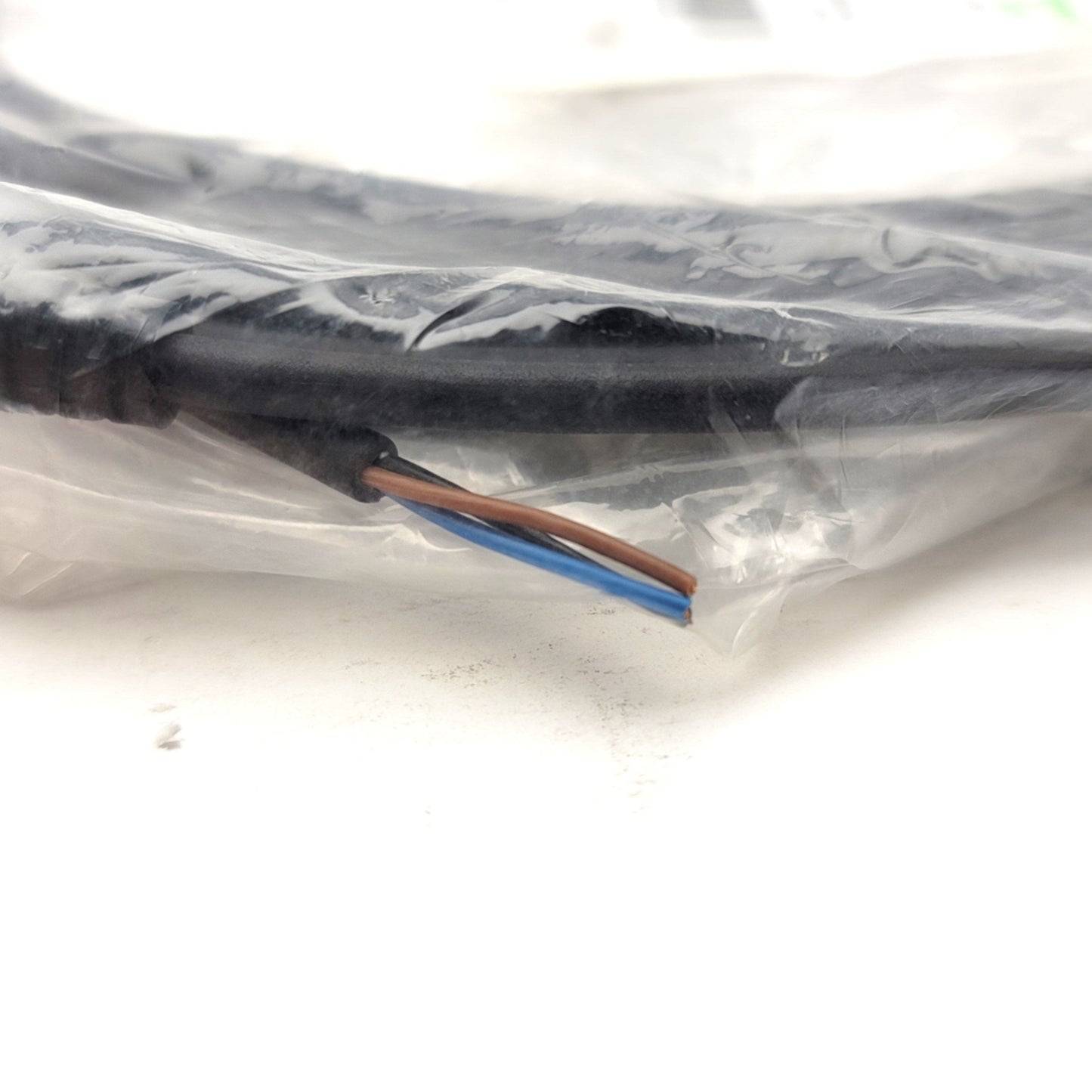 New Murr Elektronik 7000-08041-6300500 Single Ended Cordset M8 3-Pin Female 5 Meter