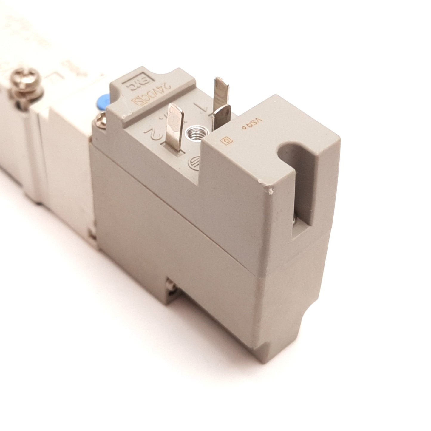 Used SMC SY5140-5DZ Solenoid Valve, 2-Position 5-Port, Coil: 24VDC, 0.15-0.7MPa