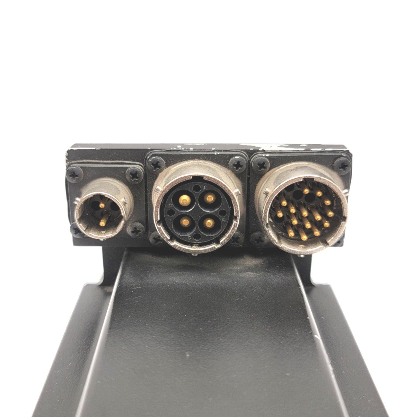 Used Allen Bradley MPL-B320P-HJ24AA Servo Motor W/Brake 1.3kW, 100mm Frame, 460VAC