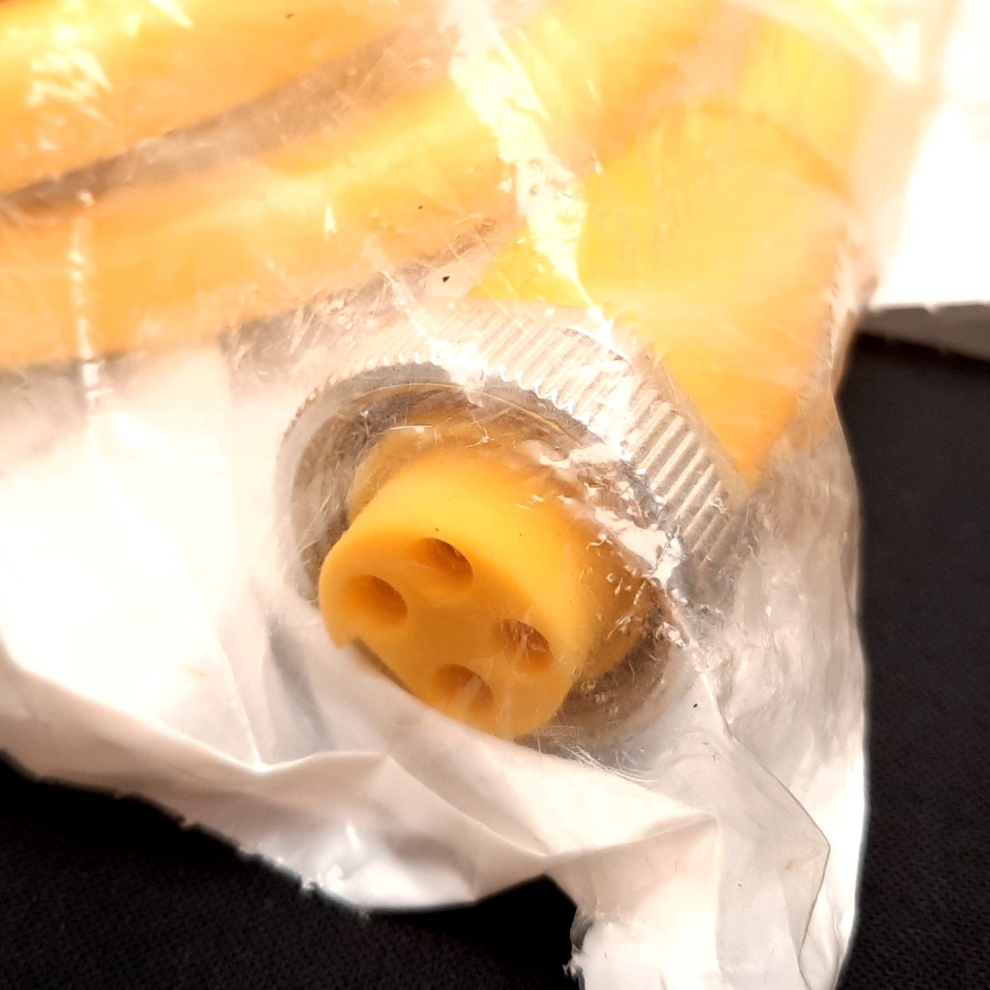 New Balluff BCC094C Cordset, 4-Pin 7/8" Male to Female, 4m Long, 600VAC/DC 10A