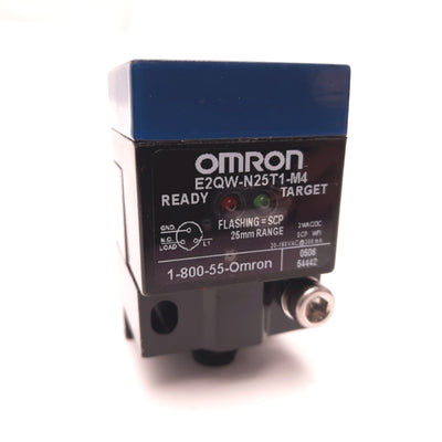 New Omron E2QW-N25T1-M4 Proximity Sensor Switch 20-150VDC/VAC 25mm Range 3 Pin Male