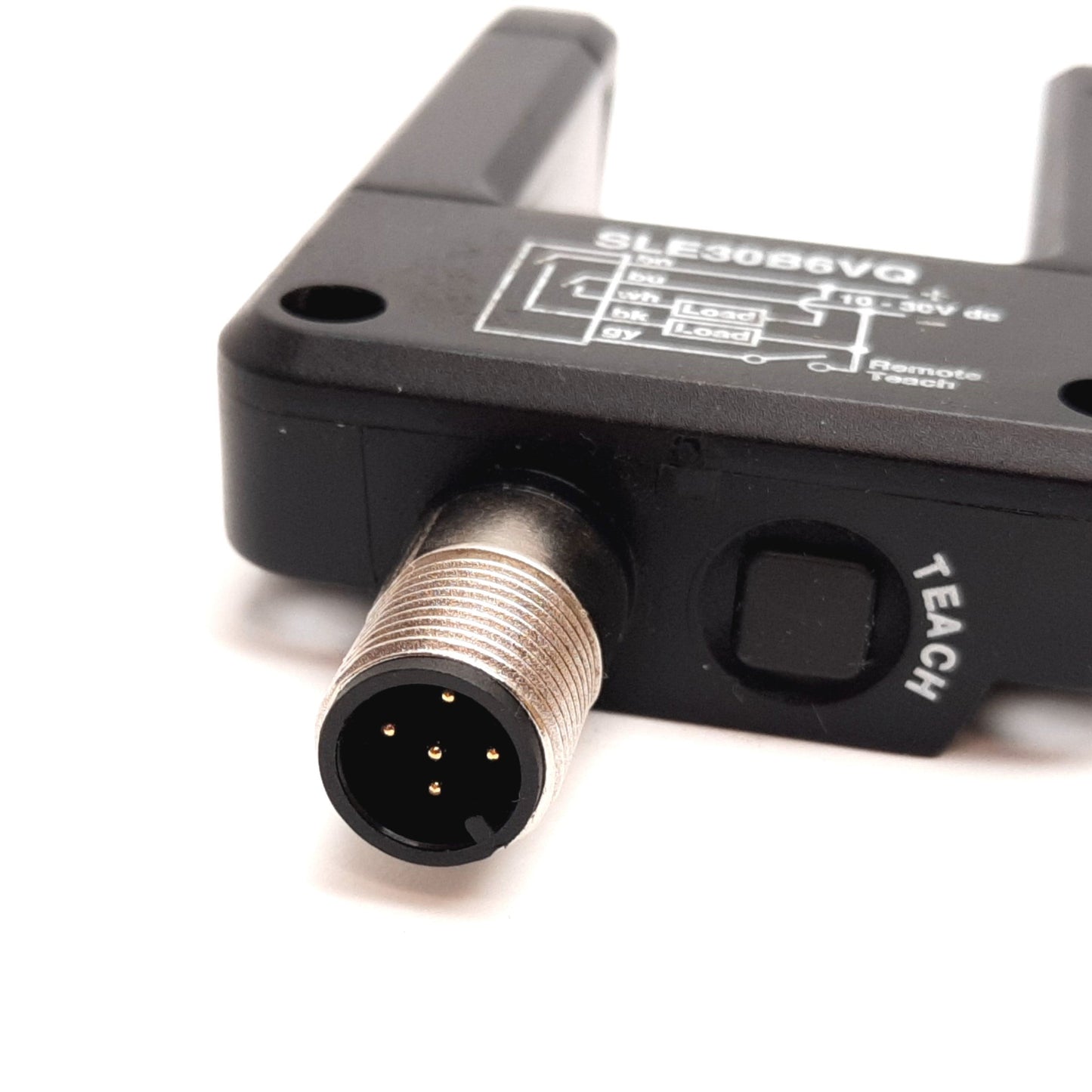 Used Banner SLE30B6VQ Slot Sensor, 30mm Slot, 10-30VDC, PNP NPN, 5-Pin M12 Male