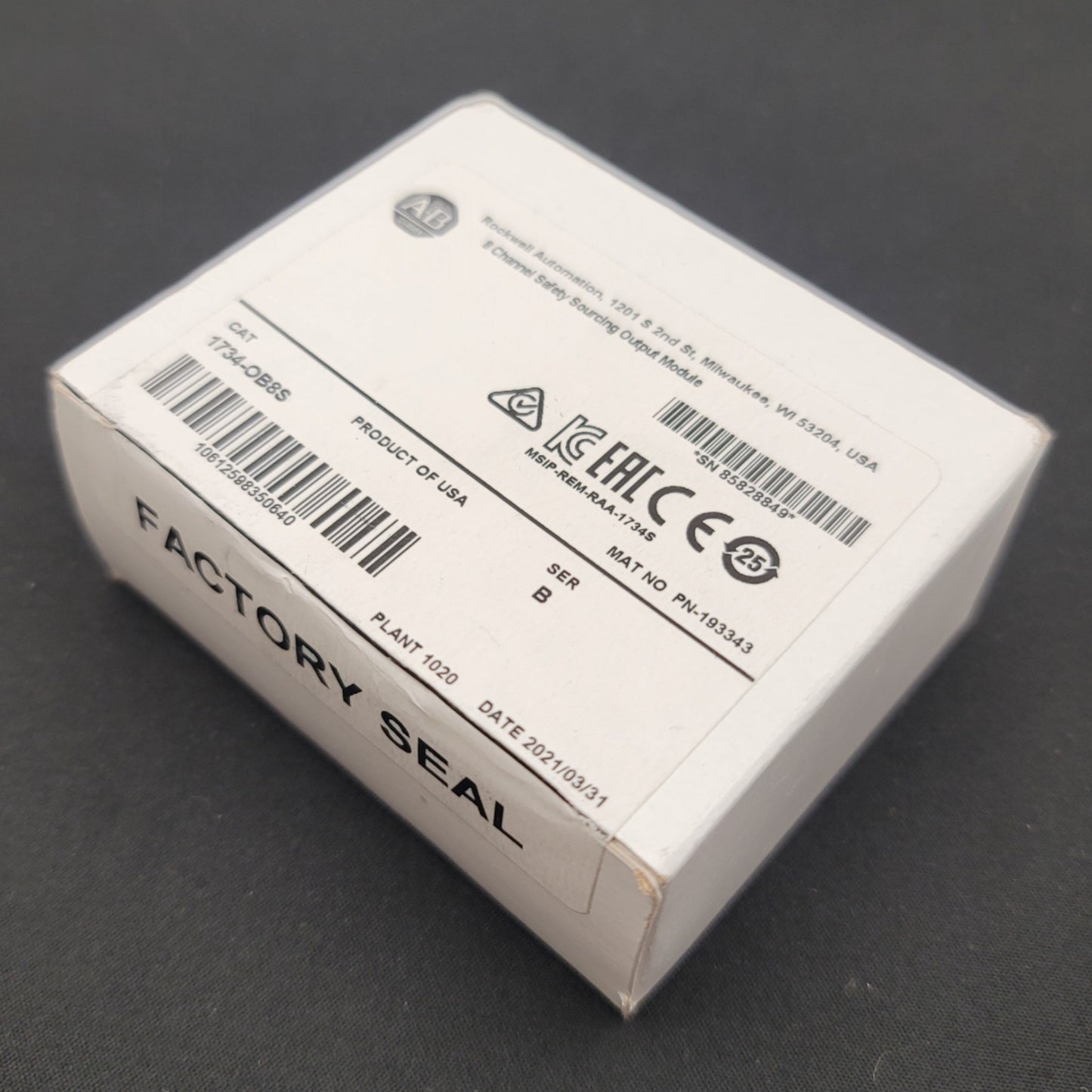 New Allen Bradley 1734-OB8S Ser B DC Safety Output Module, 8 Points, Output: 24VDC