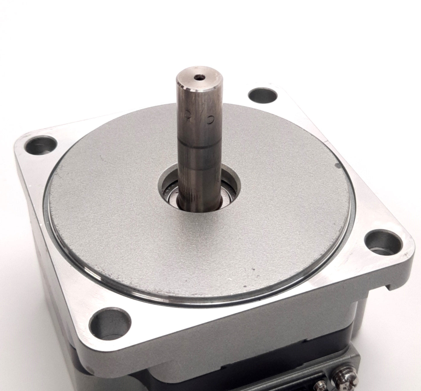 Used Oriental Motor BLM5120HP-AS Brushless Motor 0-240V, 0-333Hz, 120W, 3000RPM