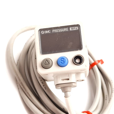 Used SMC ISE40A-01-V Digital Pressure Switch, -0.1 to 1.0MPa, 12-24VDC, *Bad Button*