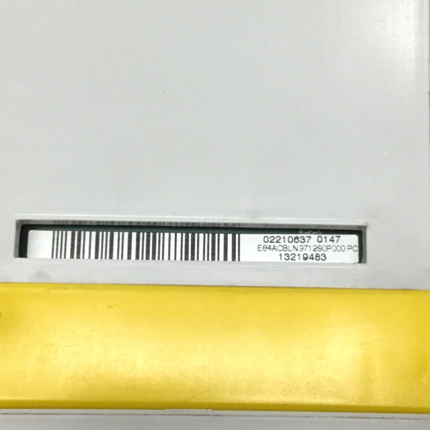 Used Lenze E84AVHCE2512SB0 8400 HighLine C Frequency Inverter Drive 230VAC 0.25kW