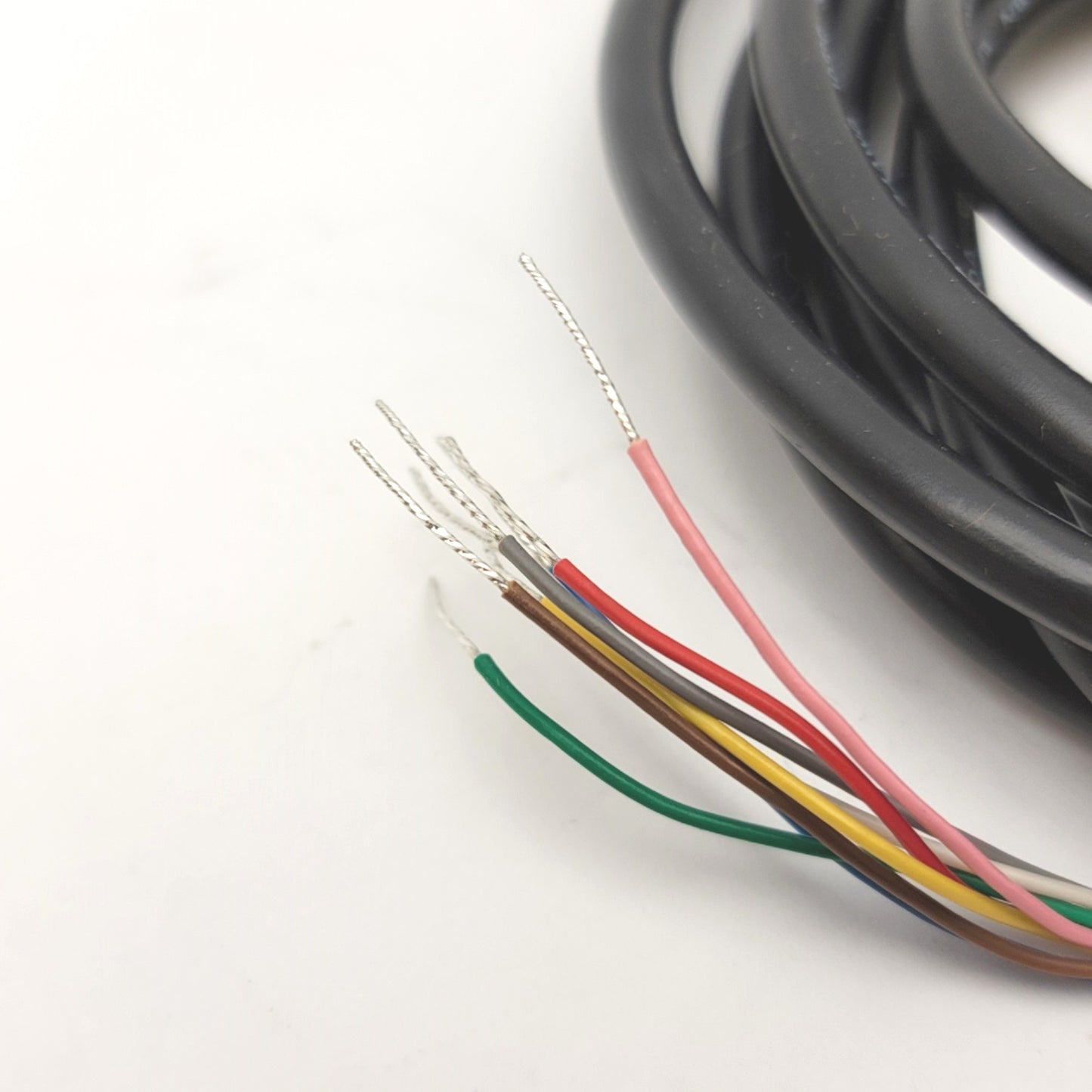New Banner Engineering K50APT2GRYF2 Illuminated Touch Button 12-30VDC, PNP, Gr Rd Yl