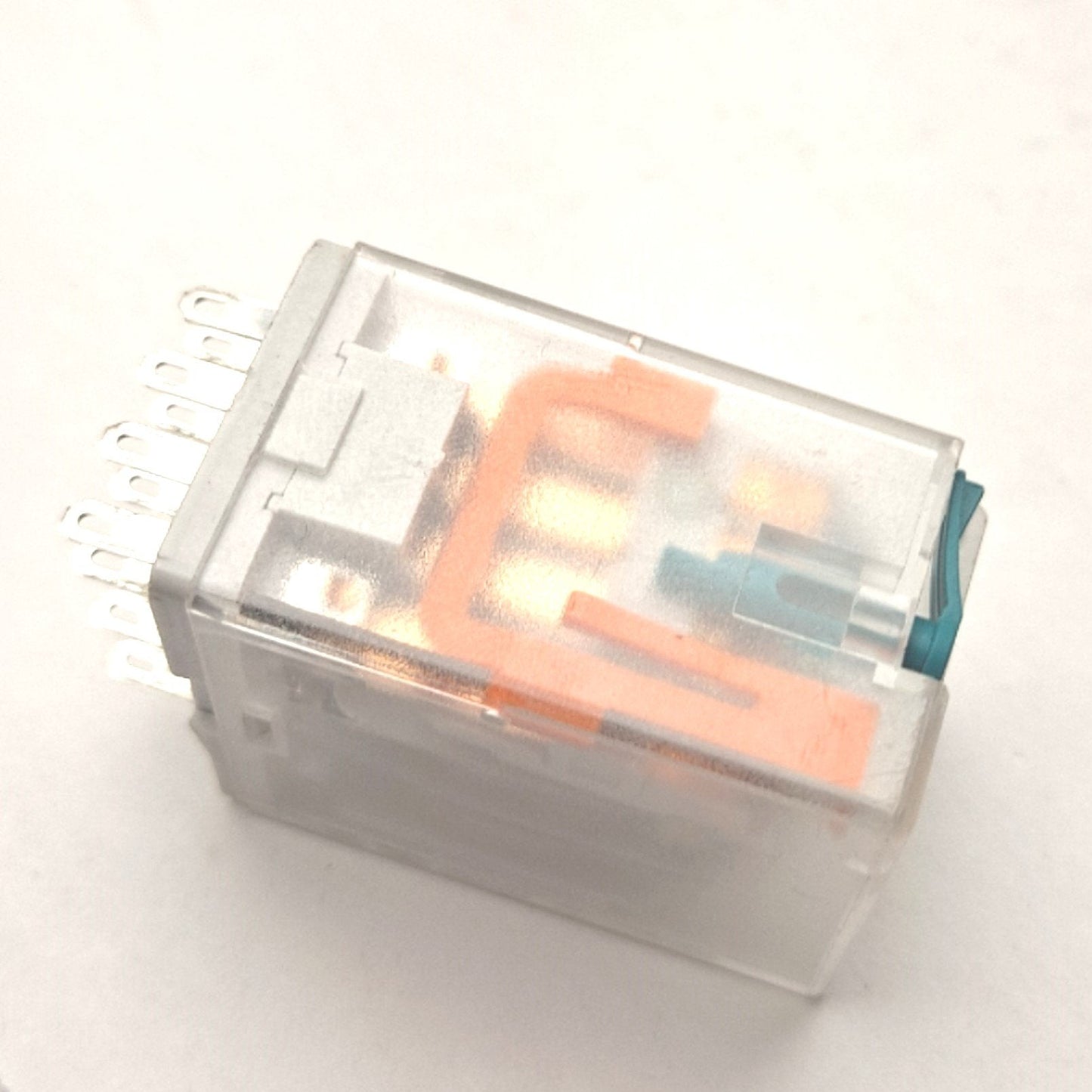 Used Telemecanique RXL-4A06B1BD Relay 4PDT, Coil: 24VDC, Contact: 6A/250VAC