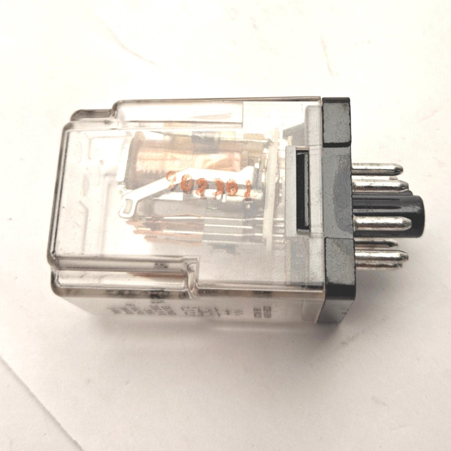 Used Potter & Brumfield R10-T1P2 Relay Coil: 115VAC, Contact: 2A, 28VDC, 120VAC, DPDT