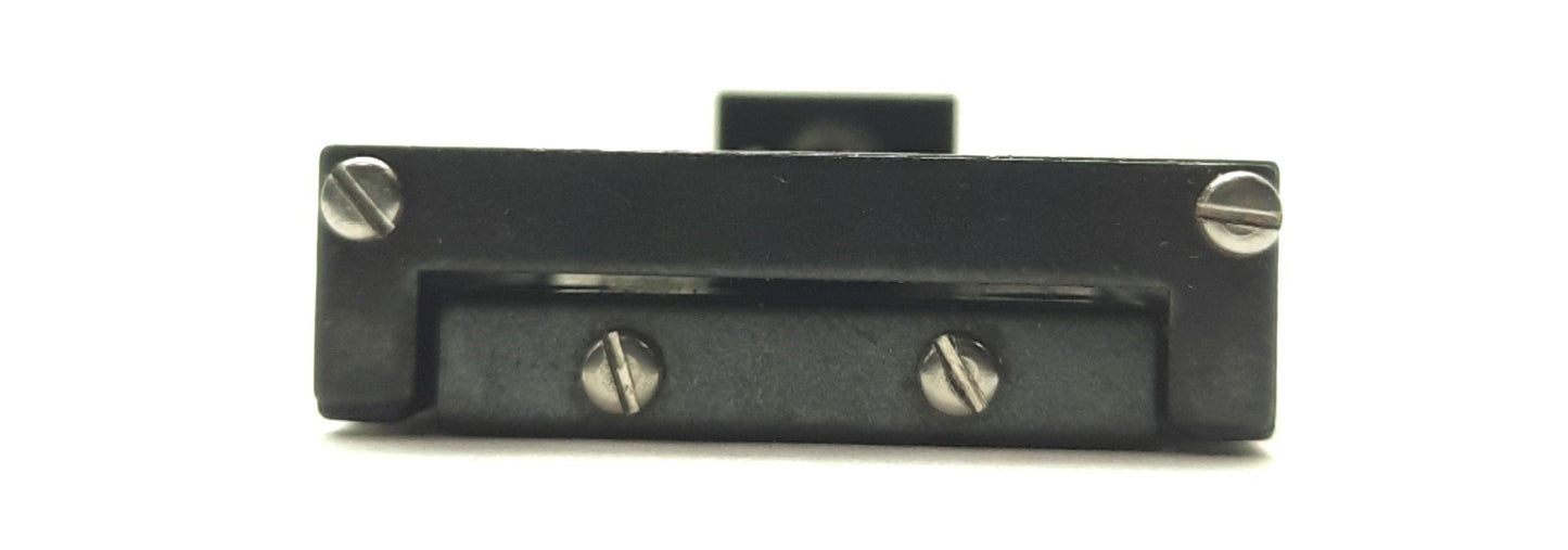 Used Del-Tron 101-X Micrometer Linear Positioner, 1¼ x 1¼" Stage, ½" Travel, 4lbs