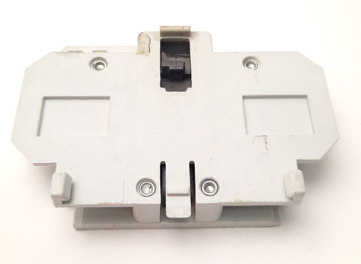 Used Cutler-Hammer C320KGS3 Auxiliary Contact, 1NO + 1NC, 690V 10A, Side Mount