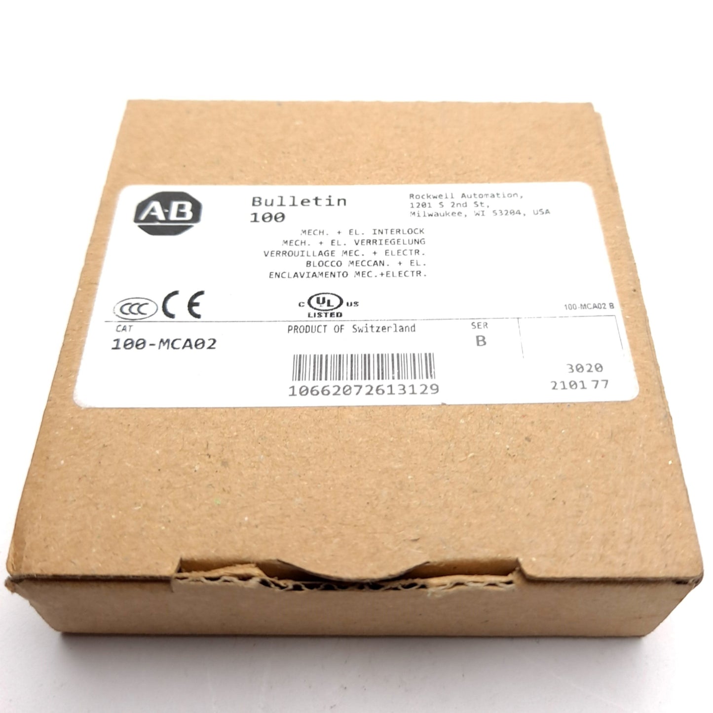 New Allen Bradley 100-MCA02 Mechanical/Electrical Interlock, For 100-C Contactors