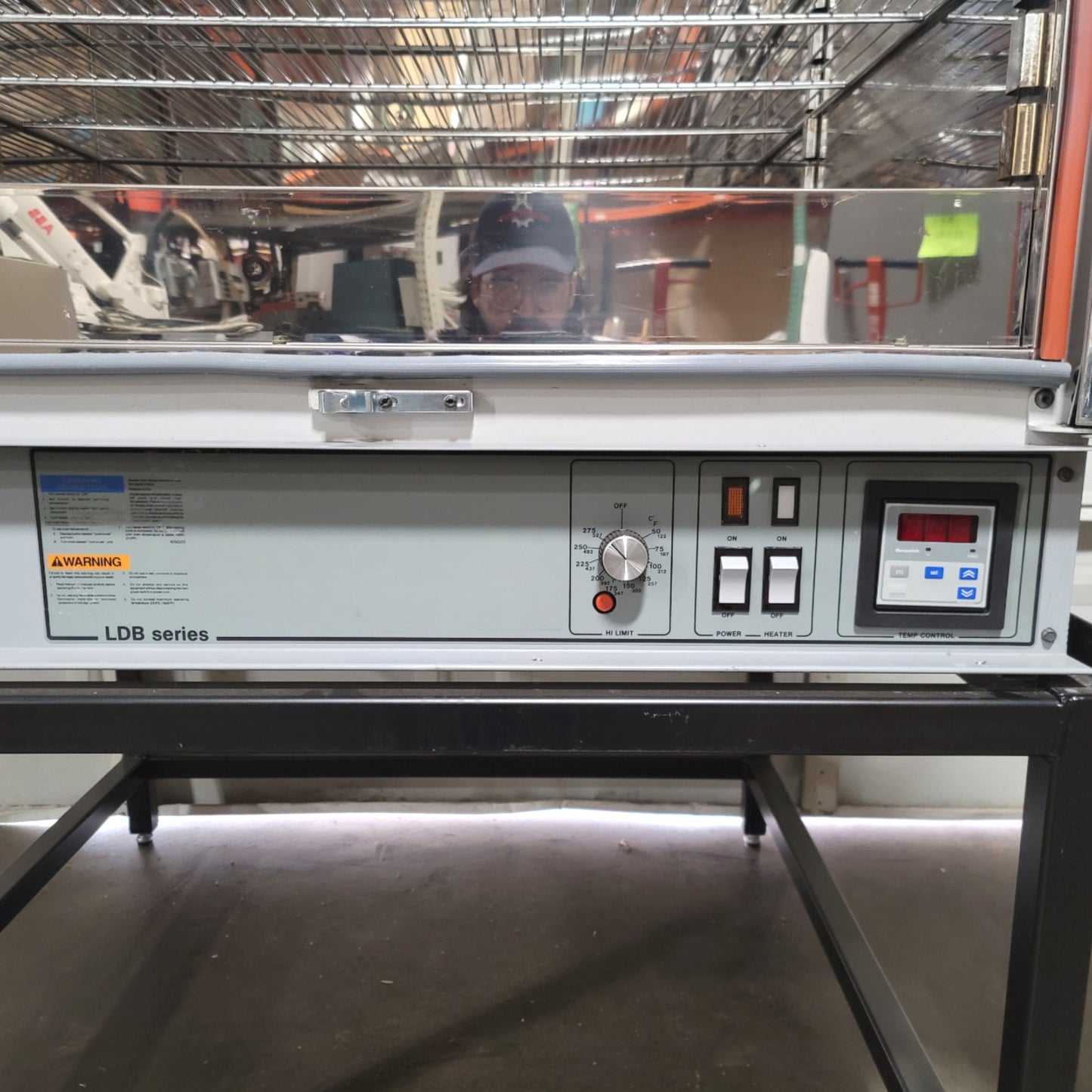 Used Despatch LDB2-27-3 Large Forced Convection Bench-Top Oven 240VAC 1Ph 204°C/400°F