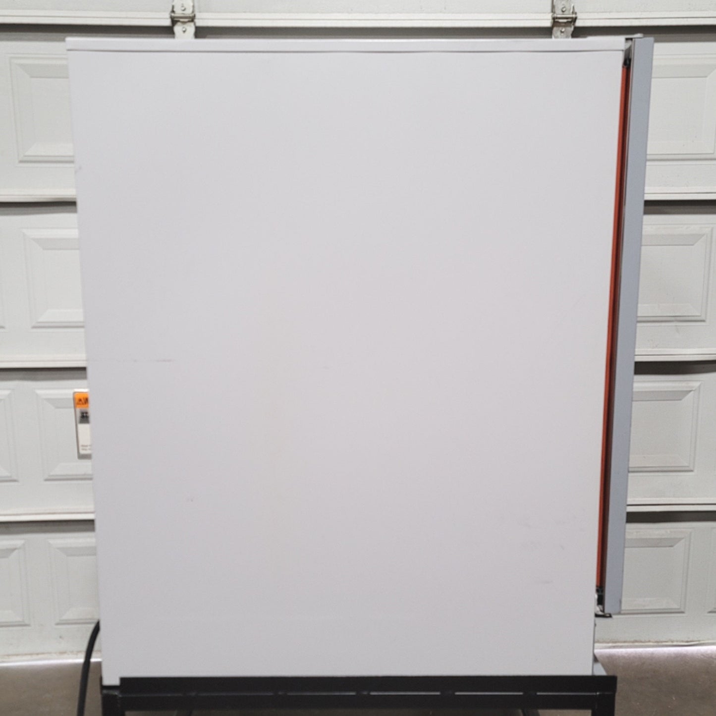 Used Despatch LDB2-27-3 Large Forced Convection Bench-Top Oven 240VAC 1Ph 204°C/400°F