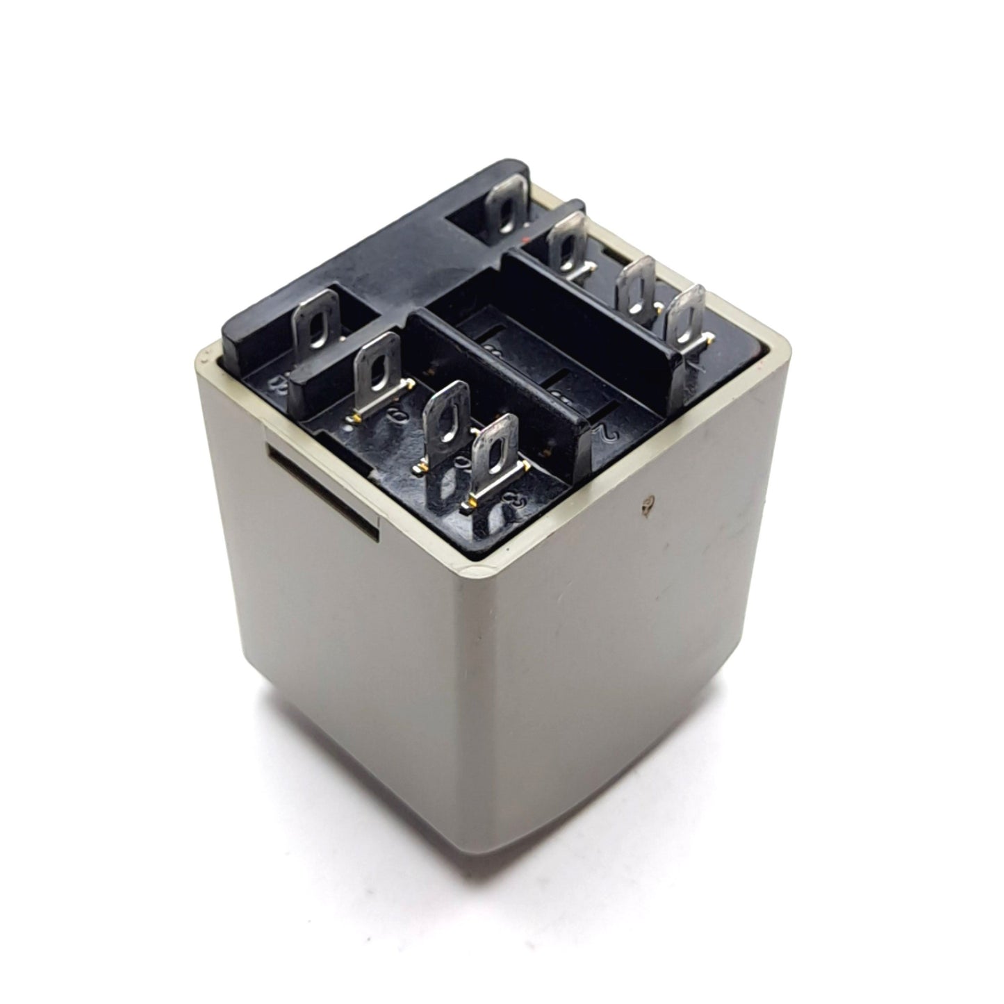 Used Allen Bradley 8-530 Photo Switch Relay Module, DPDT, Rating: 120VAC 5A 1/10HP