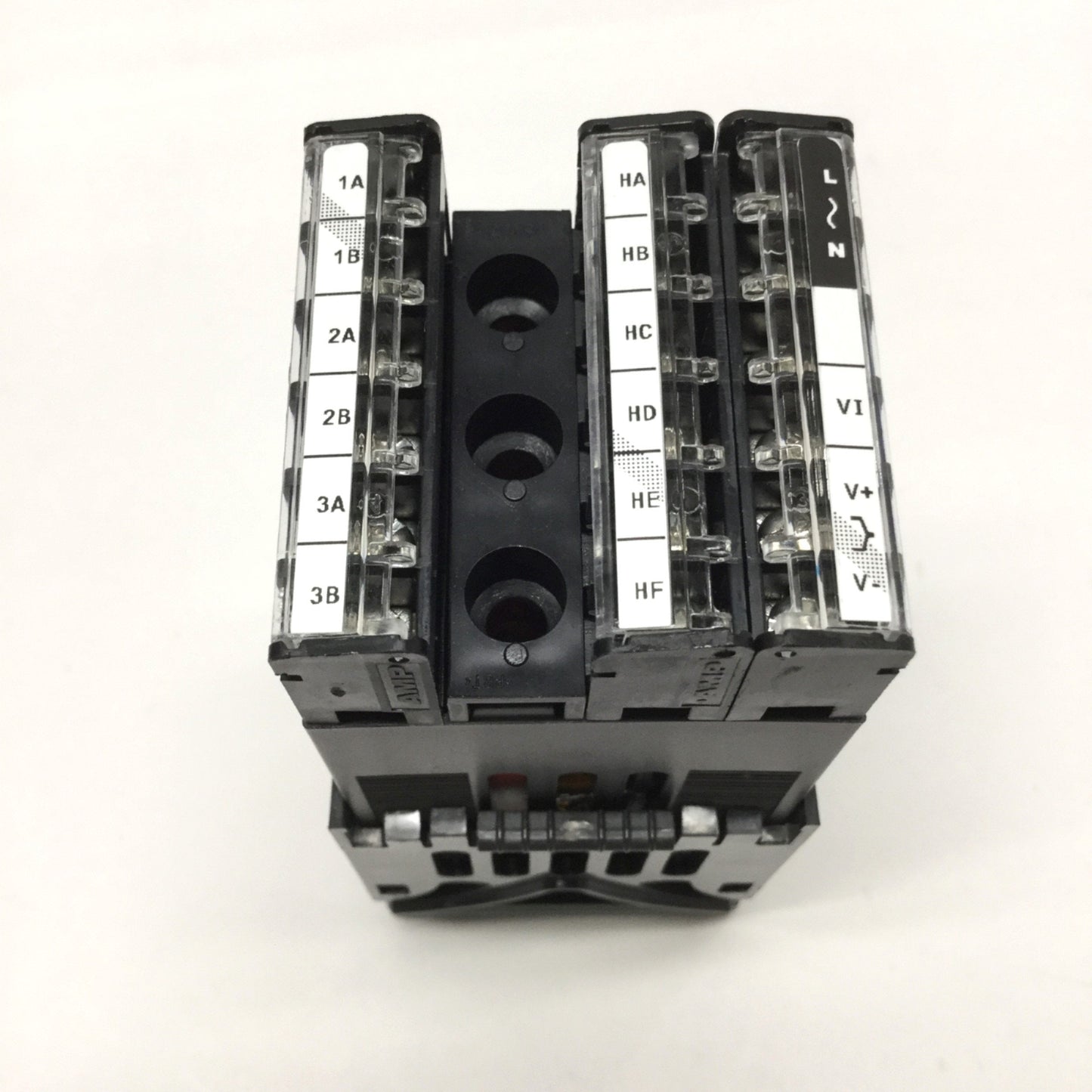 Used Eurotherm 2216E/CC/VH/LH/TC/FH Temperature Controller PID Heat/Cool 100-240VAC