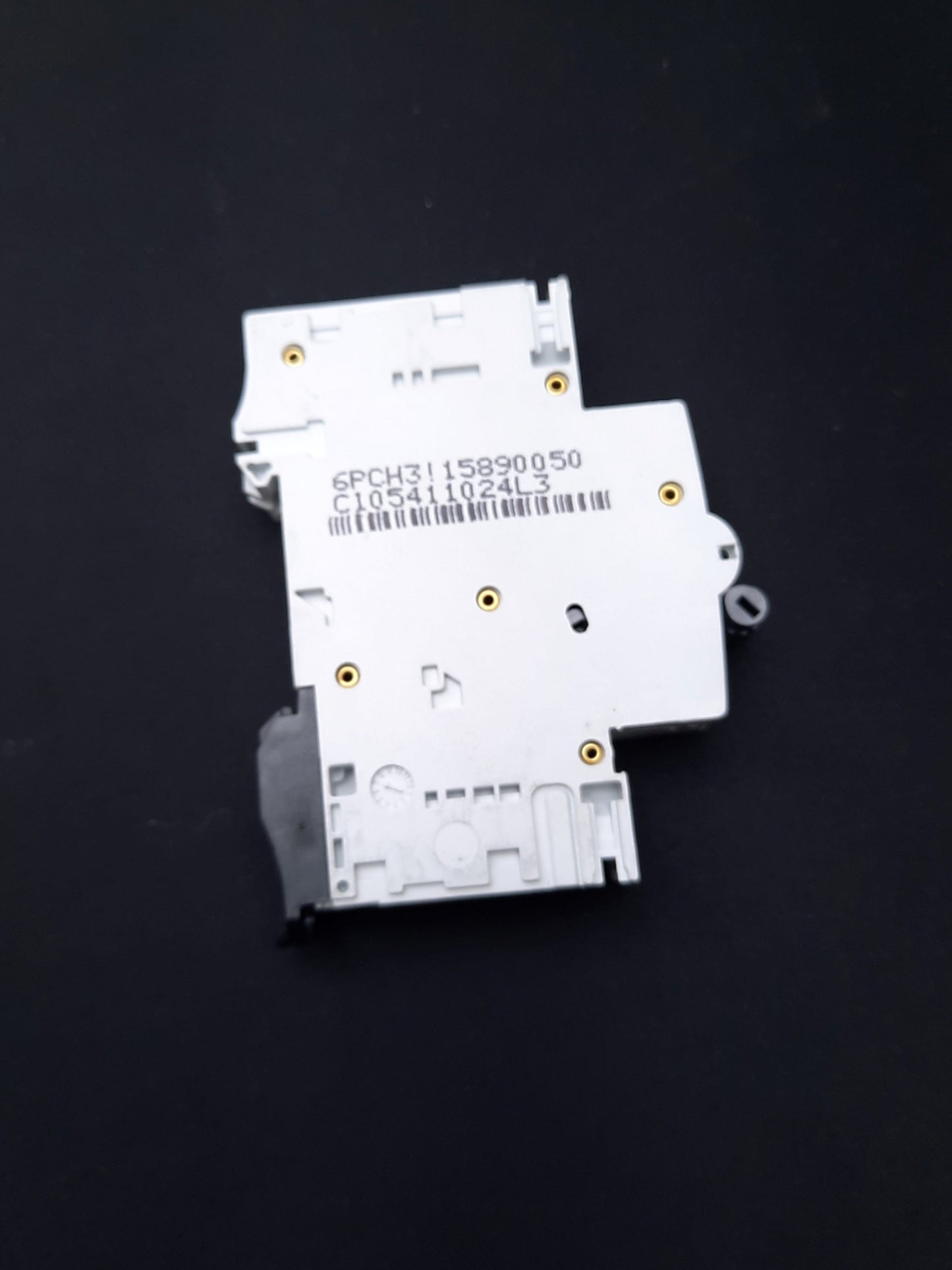 New Lot of 4 Phoenix Contact 0902072 Circuit Breaker 277VAC 415VAC 10A 1 Pole DIN