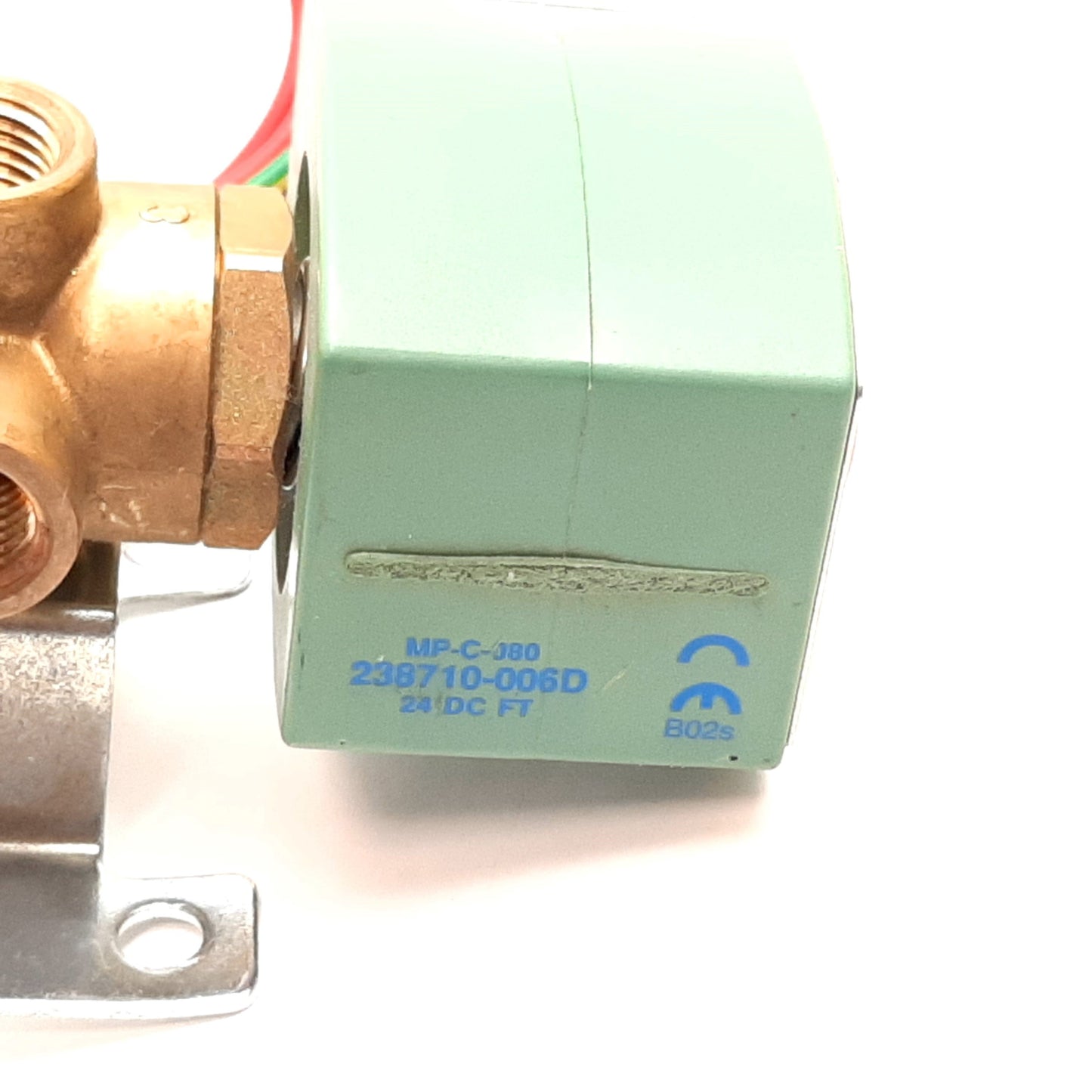 Used Asco 8320G180 Solenoid Valve, 3-Way N/C, Coil: 24VDC, Ports: 1/4" NPT