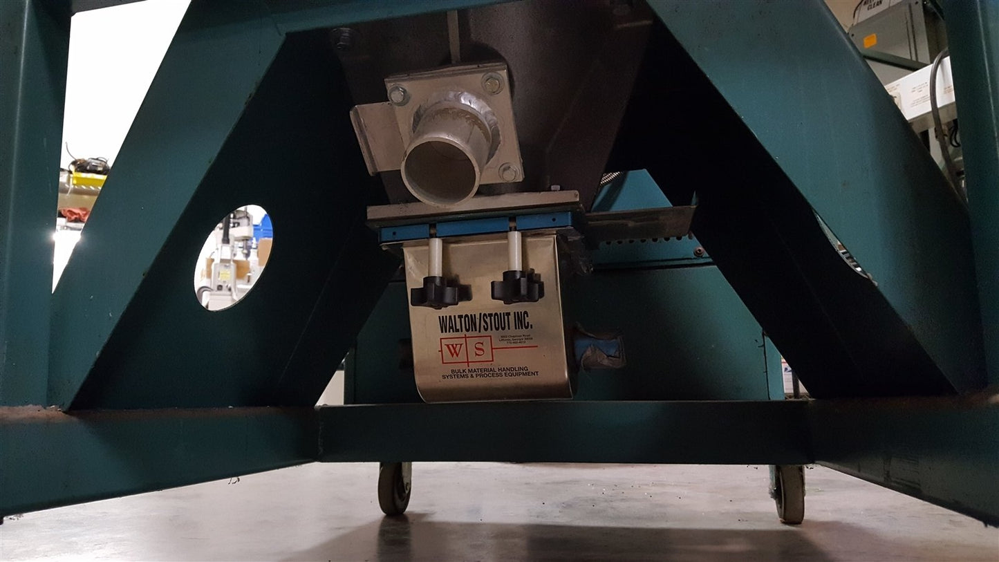 Used Walton Stout XL-30 Excel 30 Desiccant Parts/Plastics/Material Dryer Hopper 230V