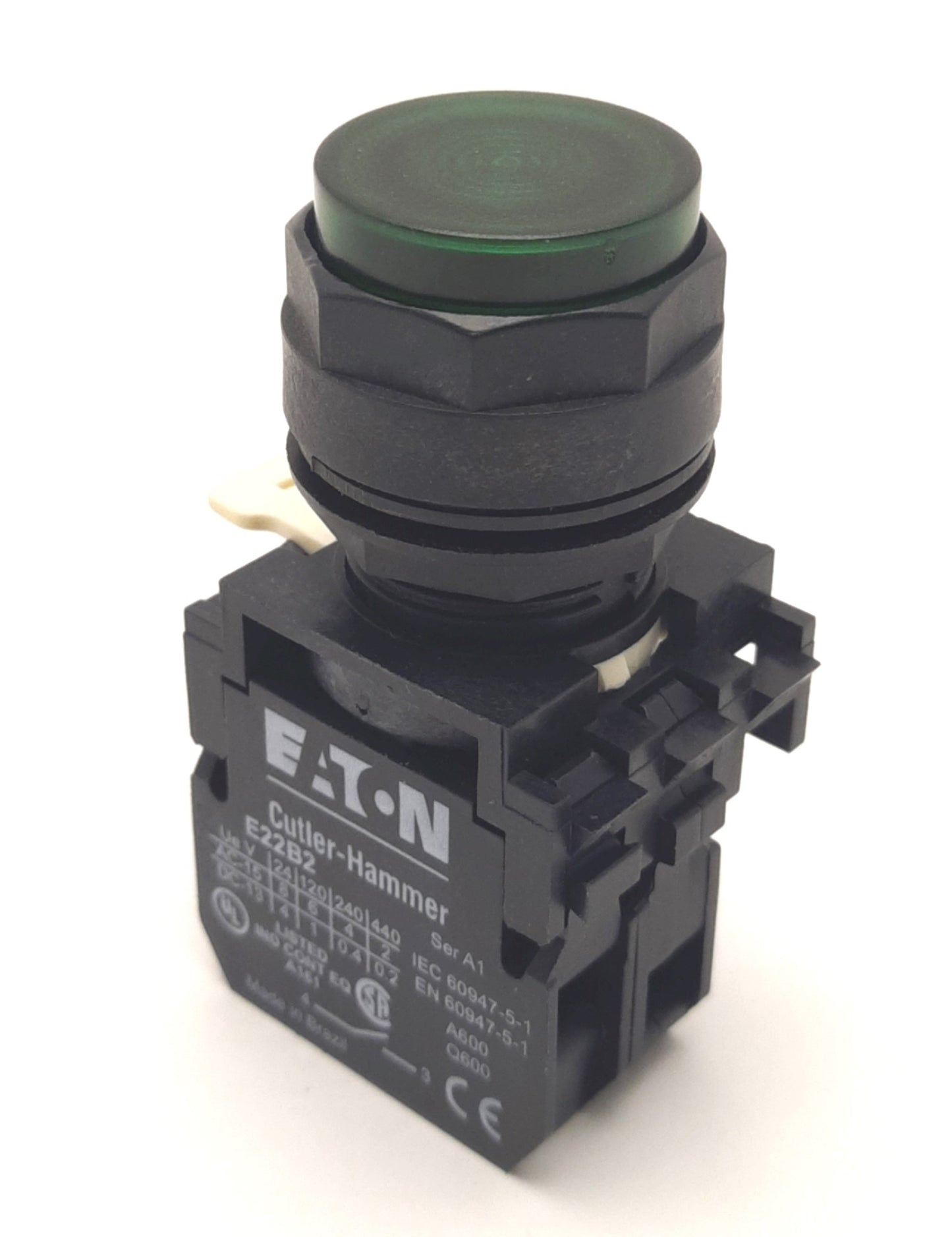 Used Eaton E22NB3 Illuminated Pushbutton, Green, 1NO, Momentary, 22.5mm, E22D, E22B2
