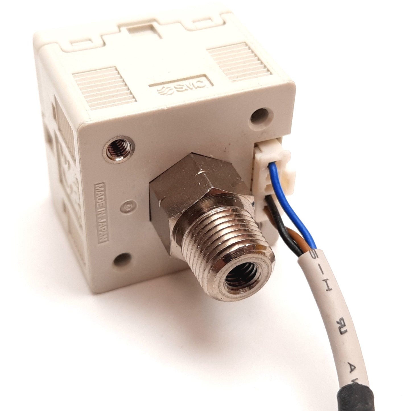 Used SMC ZSE30AF-N01-P Digital Vacuum Pressure Switch 12-24VDC, -100 to 100kPa, PNP
