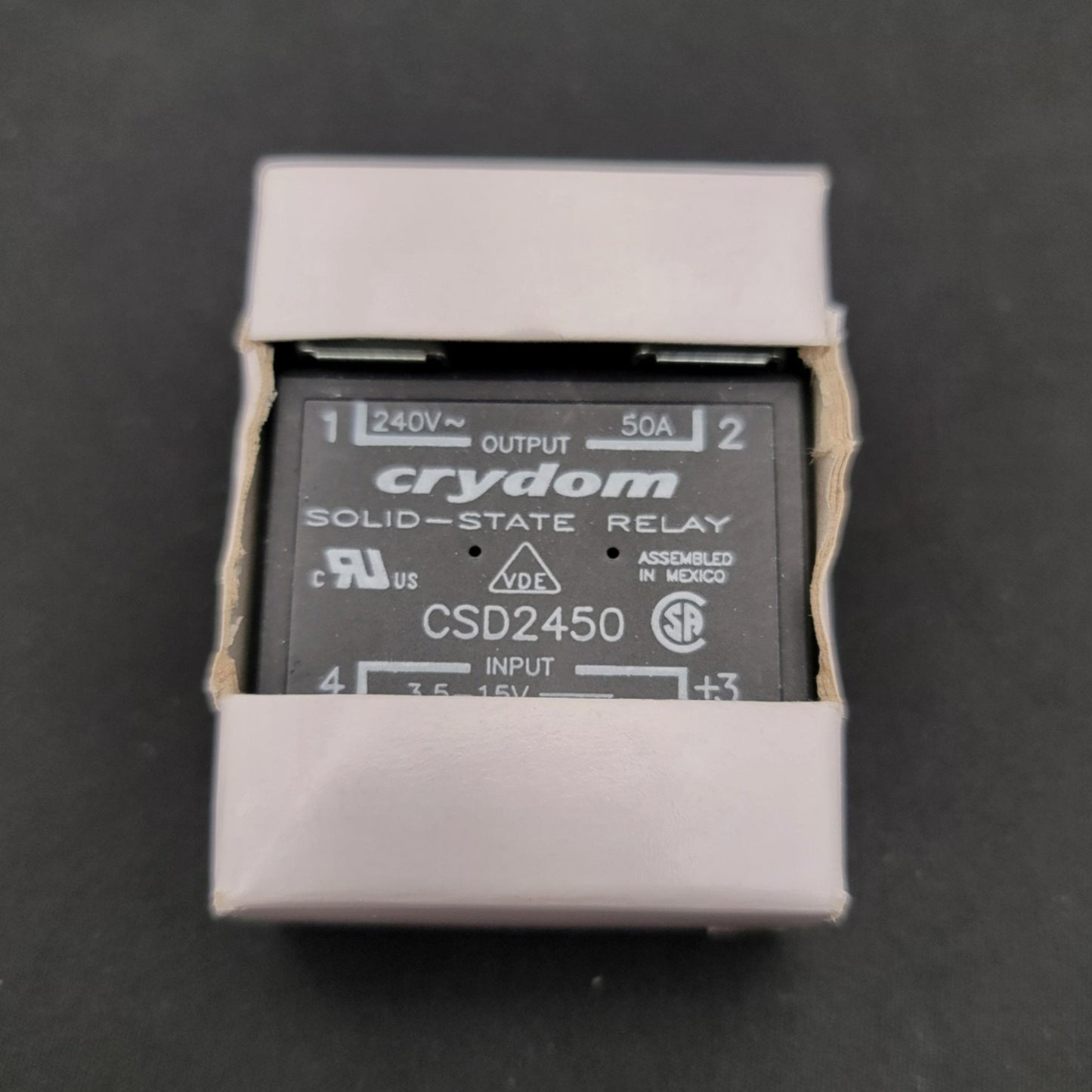 New Crydom CSD2450 Solid State Relay Control: 3.5-15VDC, Output: 240VAC, 50A