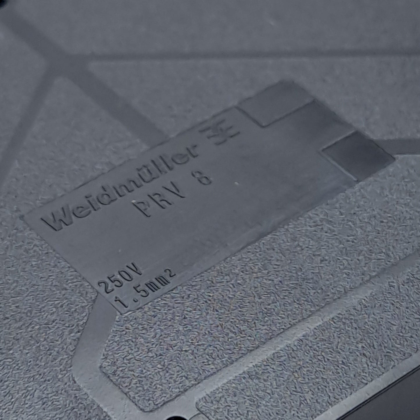 Used Weidmuller 1173800000 PRV 8 Terminal Block, 250V, 8Amp, 1.5mm Cross Section