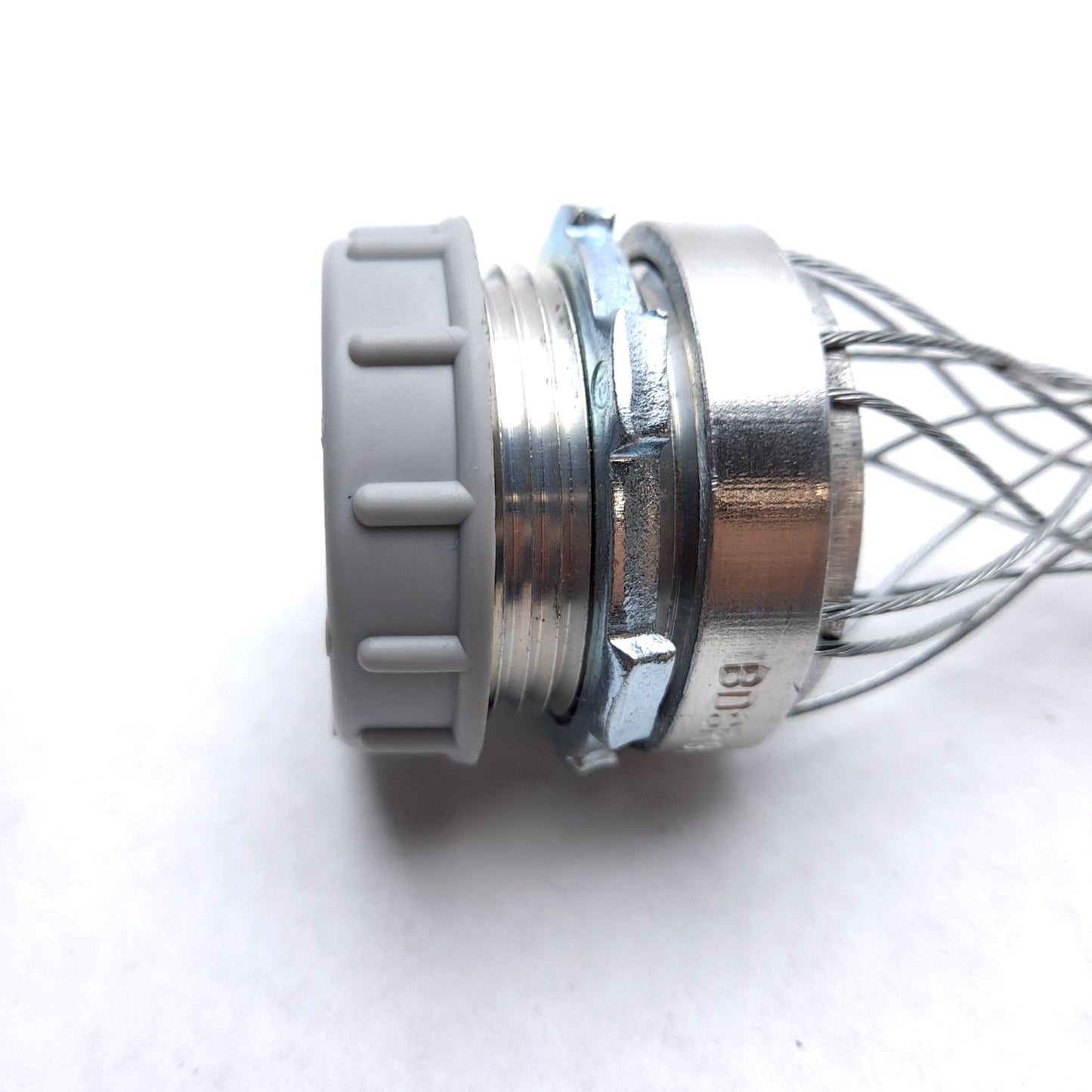 New Bryant BDSR97 Dust Tight Strain Relief, Fits 0.97-1.25", 1-1/4" NPS Male, 9" L
