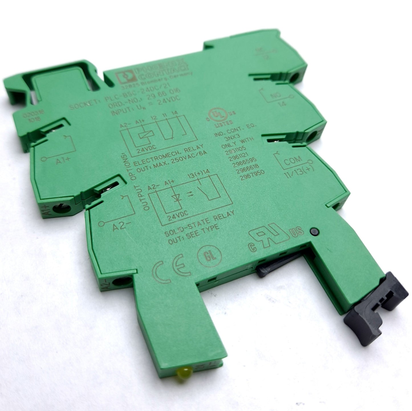 New – Open box Lot of 5 Phoenix Contact PLC-BSC-24DC/21 Relay Base 24VDC DIN Rail Mount 6.2mm