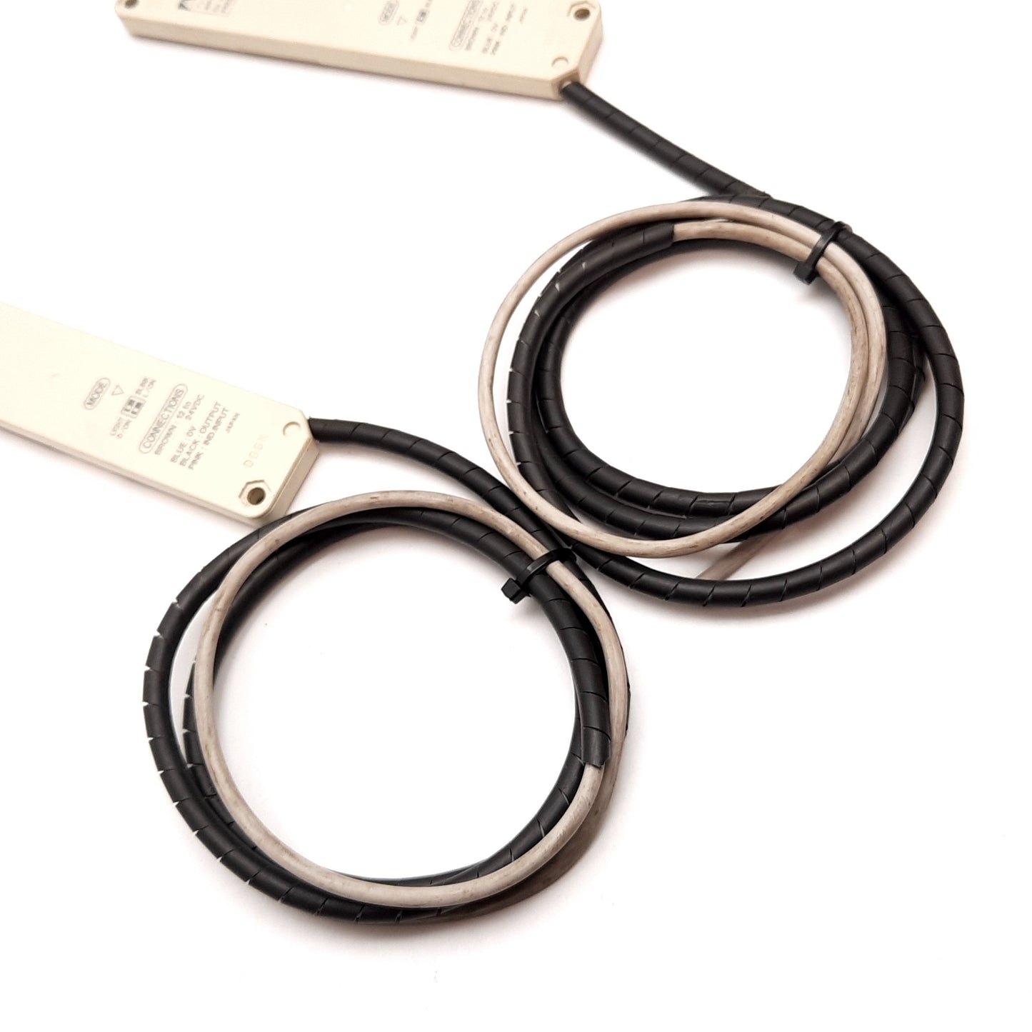 Used Panasonic NA1-11-PN Area Sensor, Sensing Height: 100mm, Range: 0.17-1m, PNP