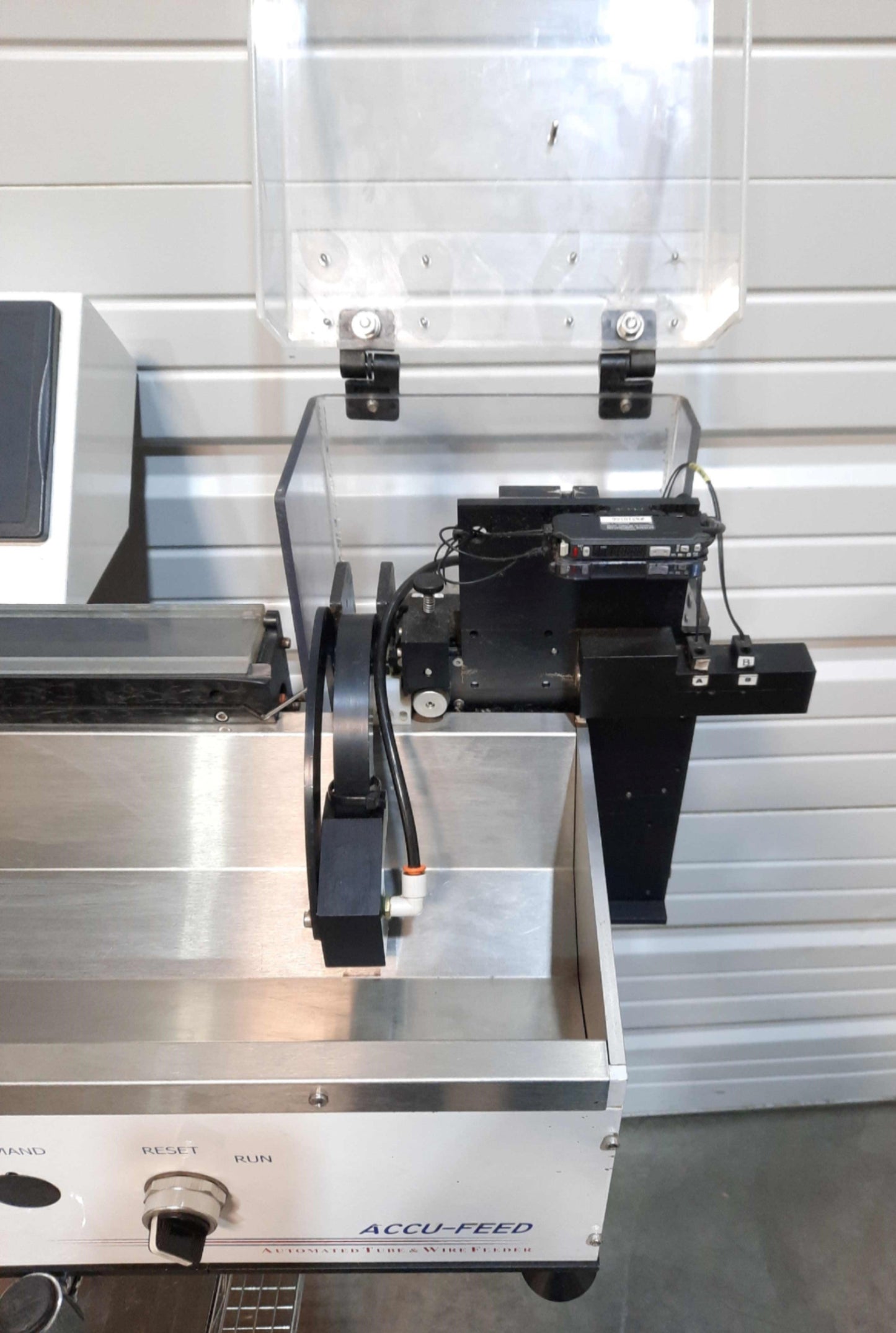 Used ASG Accu-Feed SCT Automatic Feeder, 1Part/2sec, 25"/sec, 48" Material, 120VAC