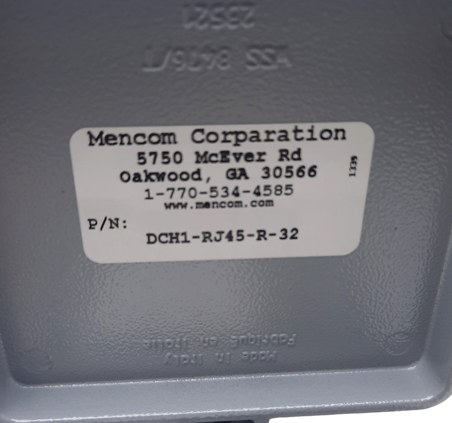 New Mencom DCH1-RJ45-R-32 Panel Interface Connector With China 10A Outlet 250VAC
