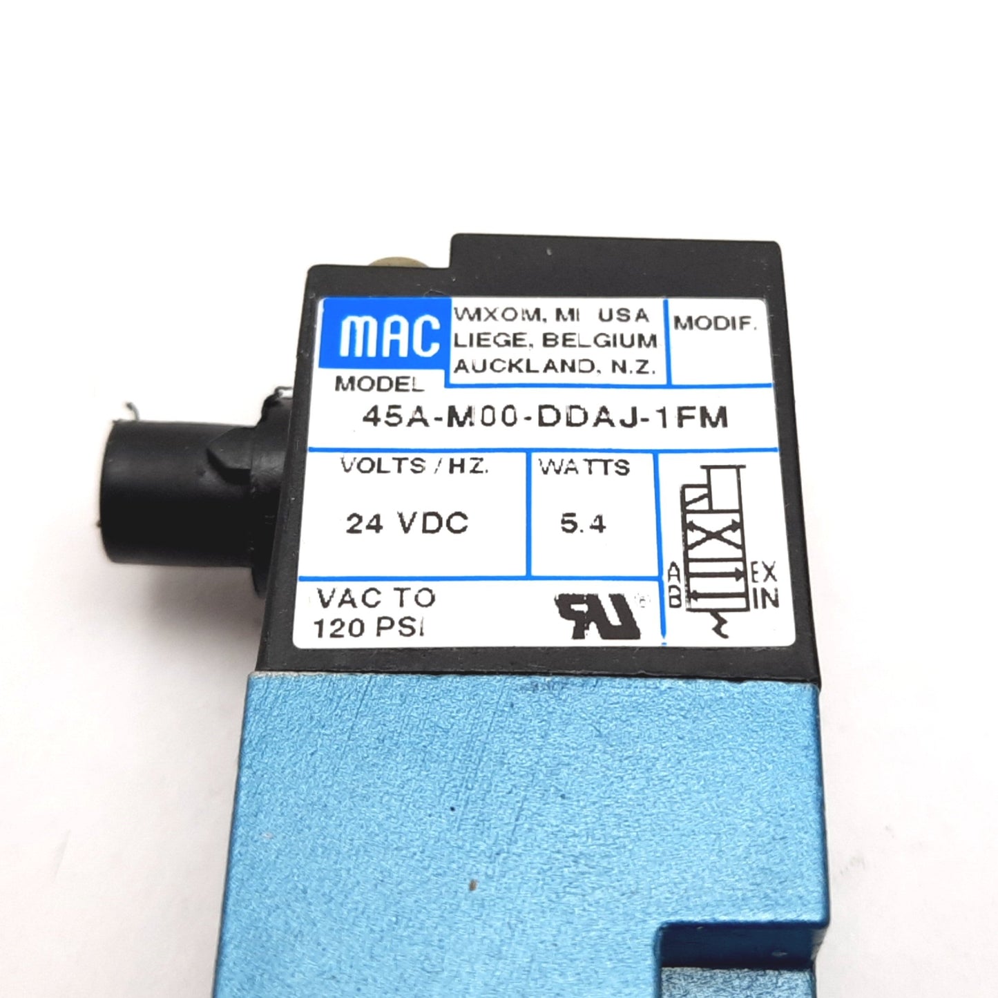 New Mac 45A-M00-DDAJ-1FM Solenoid Valve, 2-Position 4-Port, 24VDC, Vac to 120psi