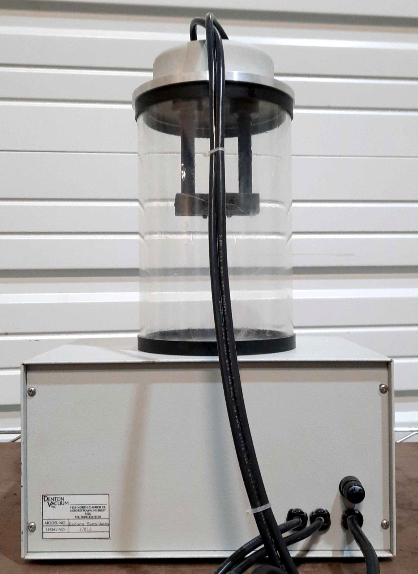 Used Denton Vacuum SEM Carbon Yarn Accessory, 6 x 9" Chamber, 120VAC for DESK II
