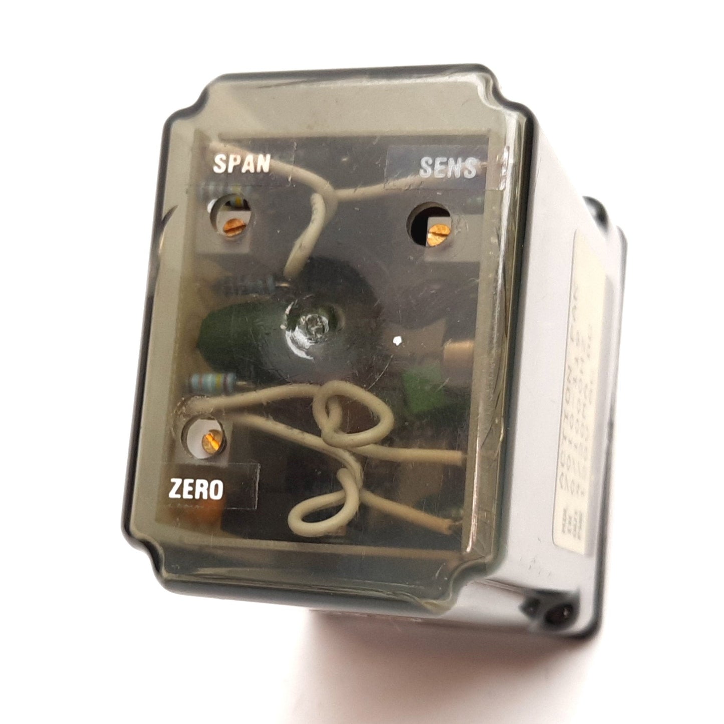 Used Action Pak 7010-119 Signal Converter, 0-1000Hz to 4-20mA, 120VAC, 8-Pin Socket