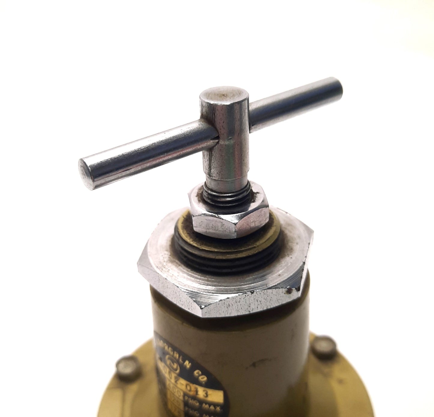 Used CA Norgren 11-002-013 Precision Regulator 125Psi Outlet Max, 400Psi Max Inlet