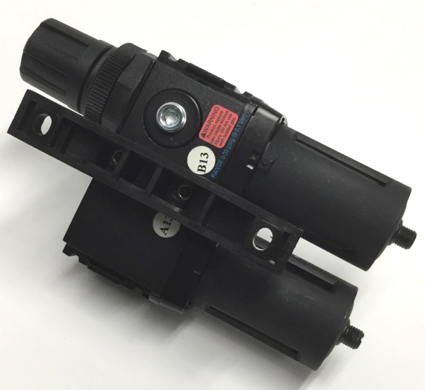 Used Wilkerson B08-02-CR00 Pressure Regulator w/Coalescing Filter 0.5 Micron 1/4" NPT