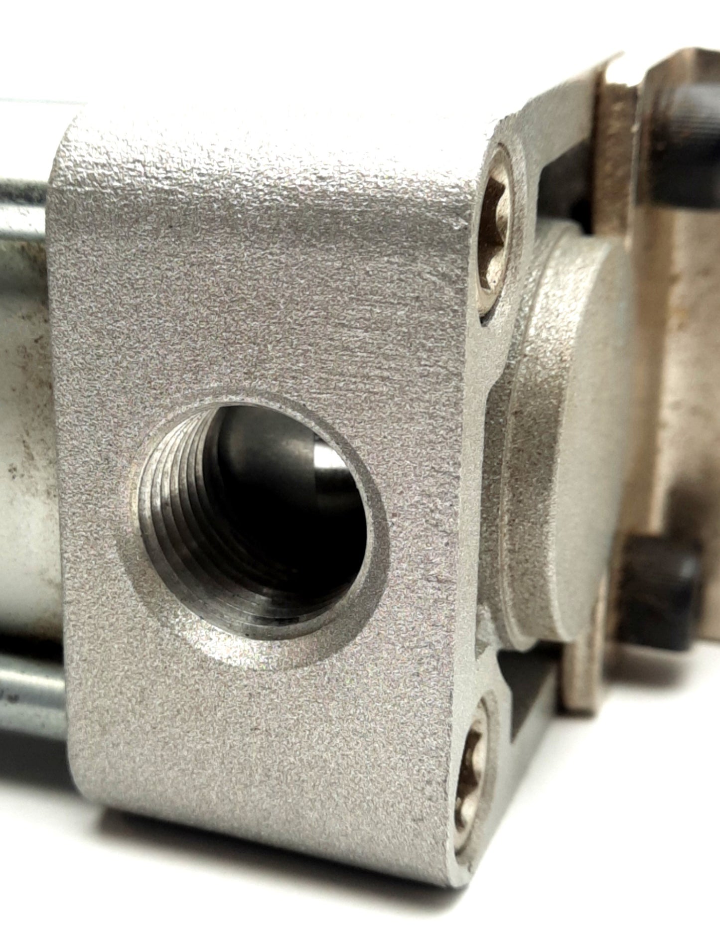 Used SMC NCAZ5-GCR012-0400 Pneumatic Tie Rod Cylinder, 1/2" Bore, 4" Stroke, 3/8"NPT