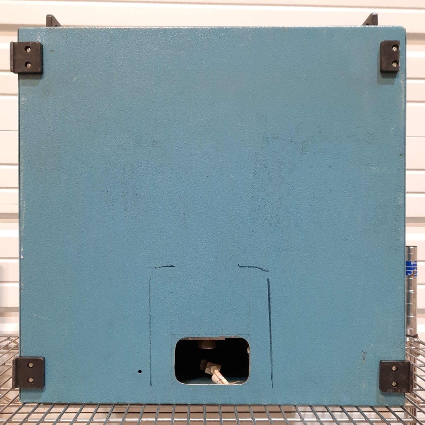 Used Zumbach USYS 5002 LASER Micrometer/Gage Controller 3x Sensors 120VAC