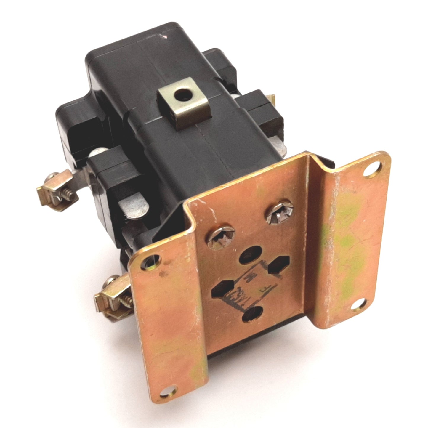 Used Square D 8501 D020 Control Relay, DPST, Coil: 110/120VAC, Rating: 10A 600VAC