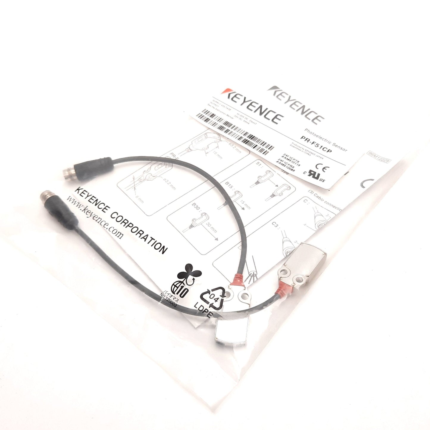New Keyence PR-F51CP Photoelectric Sensor, Thrubeam, 0.6m, 10-30VDC, PNP, 4-Pin M8