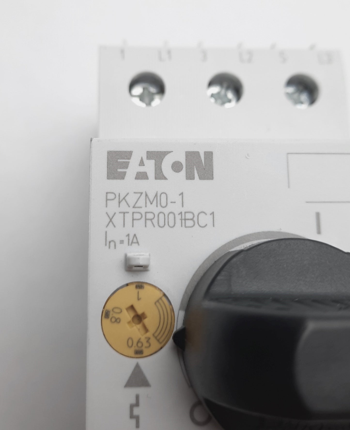 Used EATON PKZM0-1/AK 265335 XTPR001BC1 Cutler-Hammer Motor Protector .63-1A, 690v AC
