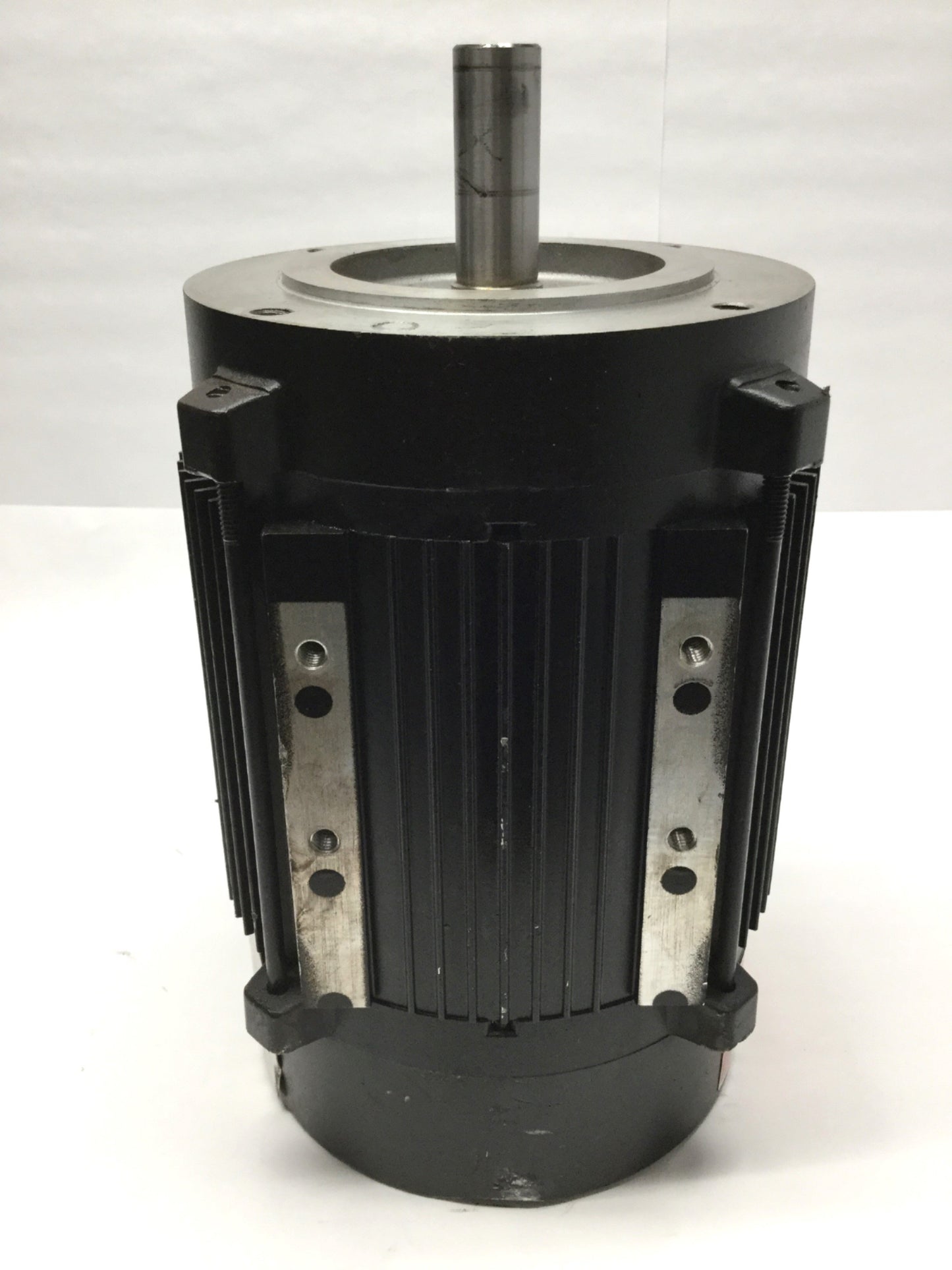 Used PowerTec L14ASA1100700000 TENV Brushless DC Motor 1HP 160VDC 7.6A 1750RPM 143TCL