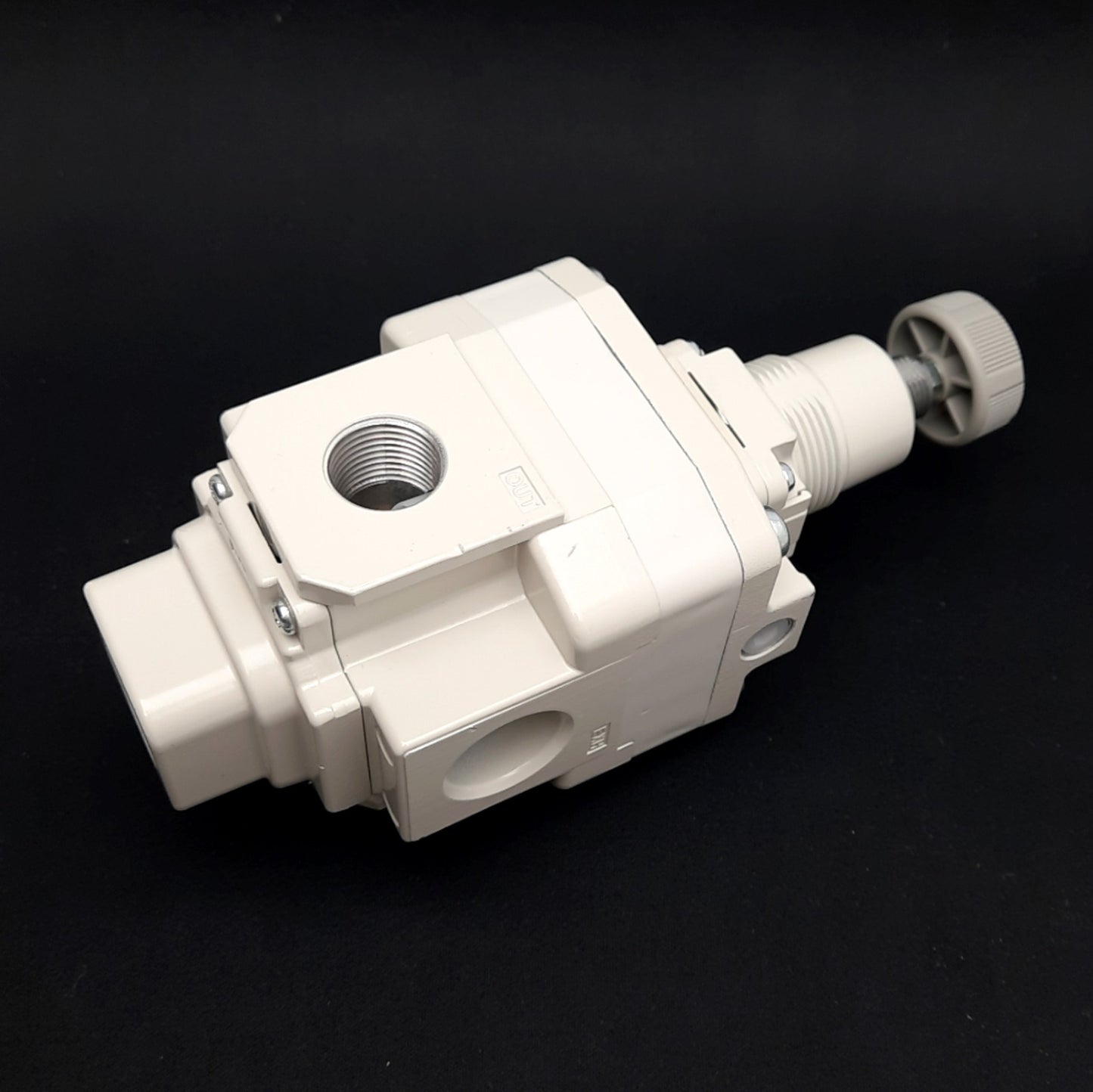 New SMC IR3020-03-A Precision Regulator, 1MPa to 0.01-0.8MPa, 1/2" & 3/8"Rc Ports