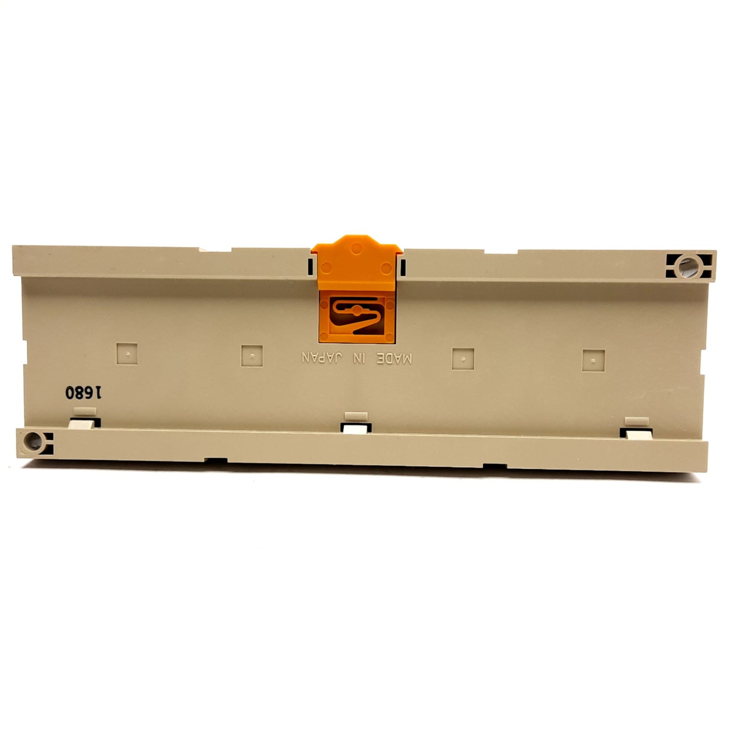 New Omron XW2C-20G5-IN16 Connector-Terminal Block, 12-24VDC, 16 Circuits, 50 MΩ min